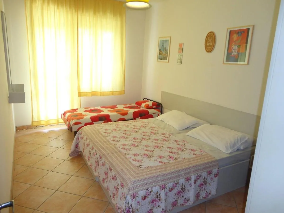 Cozy Apartment With Seaview For 5 Porto Santa Margherita